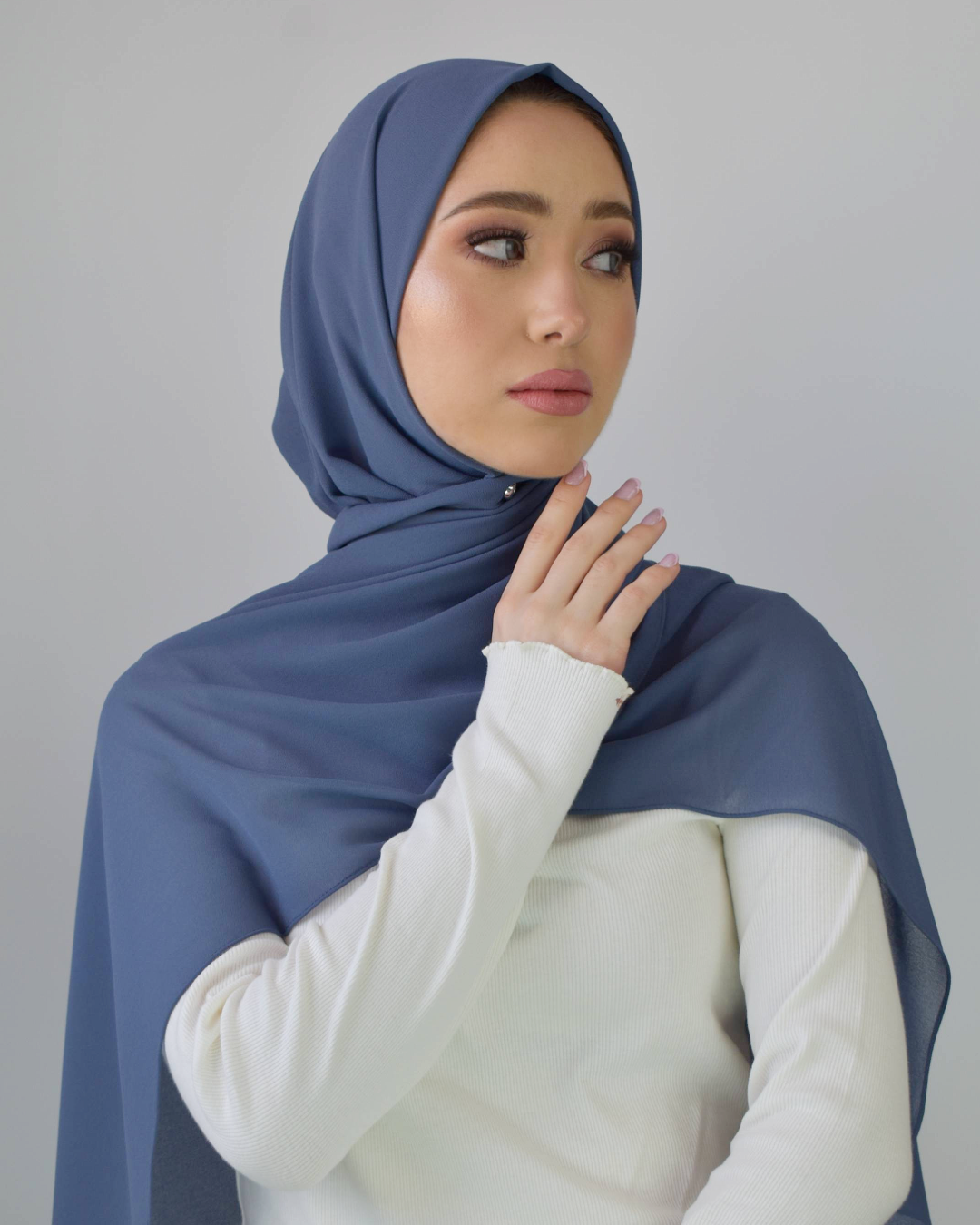 chale en crepe chiffon bleu fade