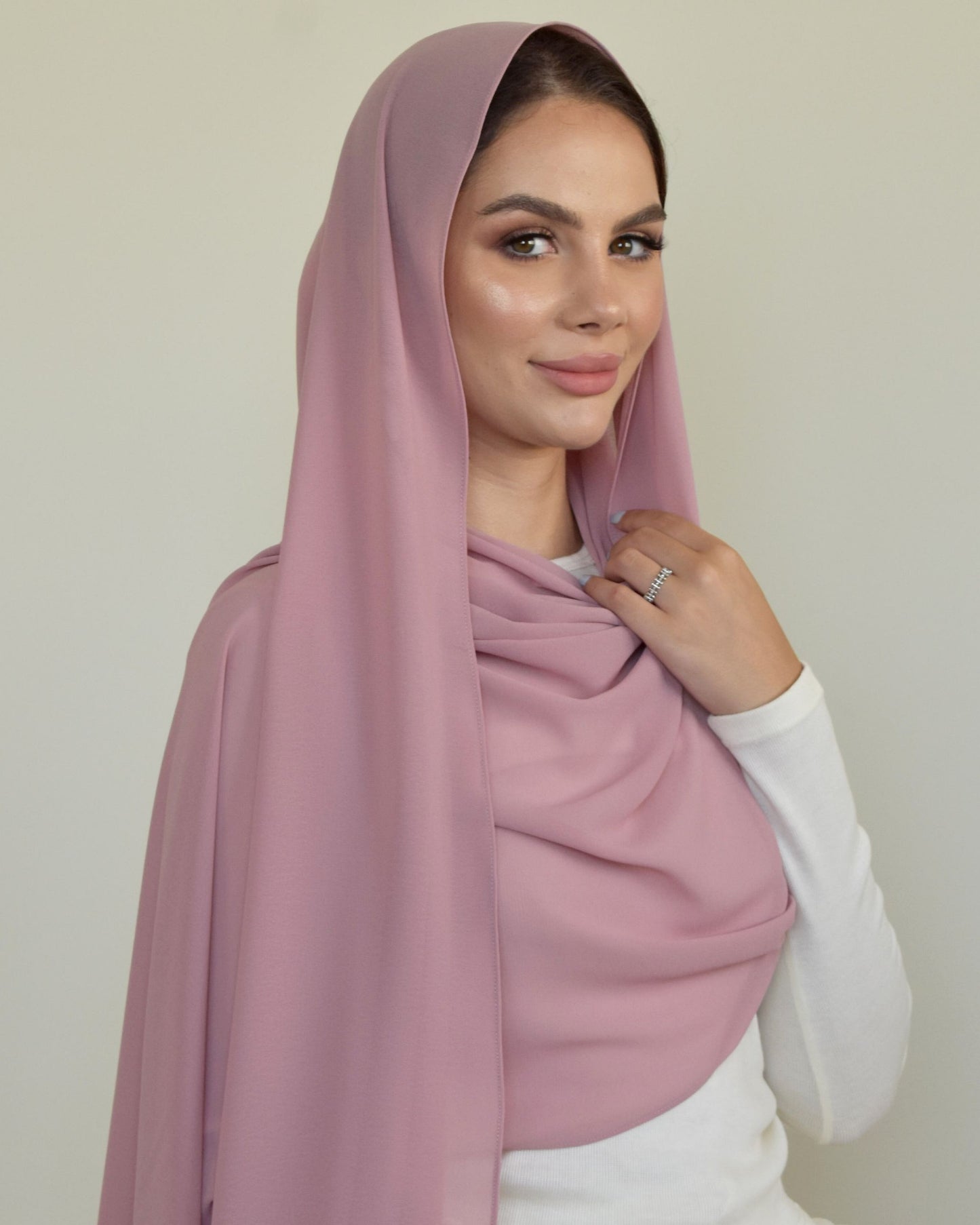 chale en crepe chiffon rose fonce
