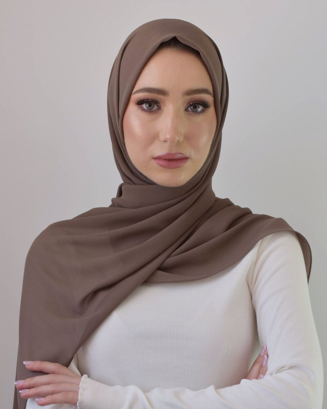 chale en crepe chiffon vert olive