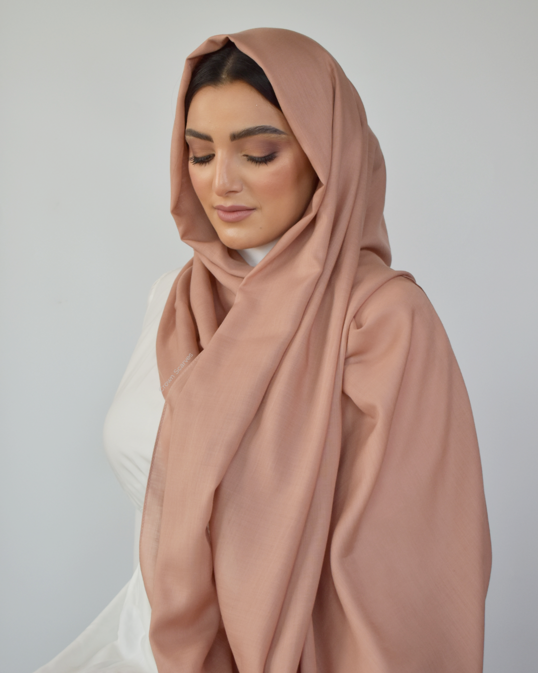 Nude pink cotton veil gift box