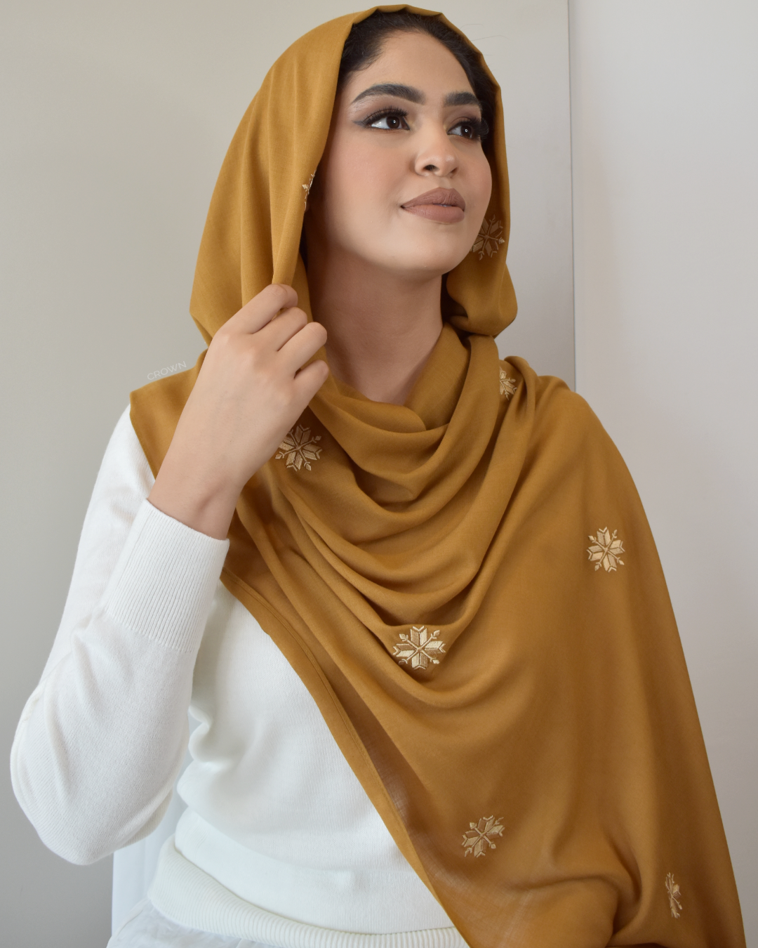 Snowflake - Dark golden rod