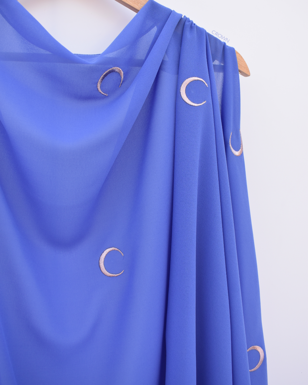 Moon - Iris blue