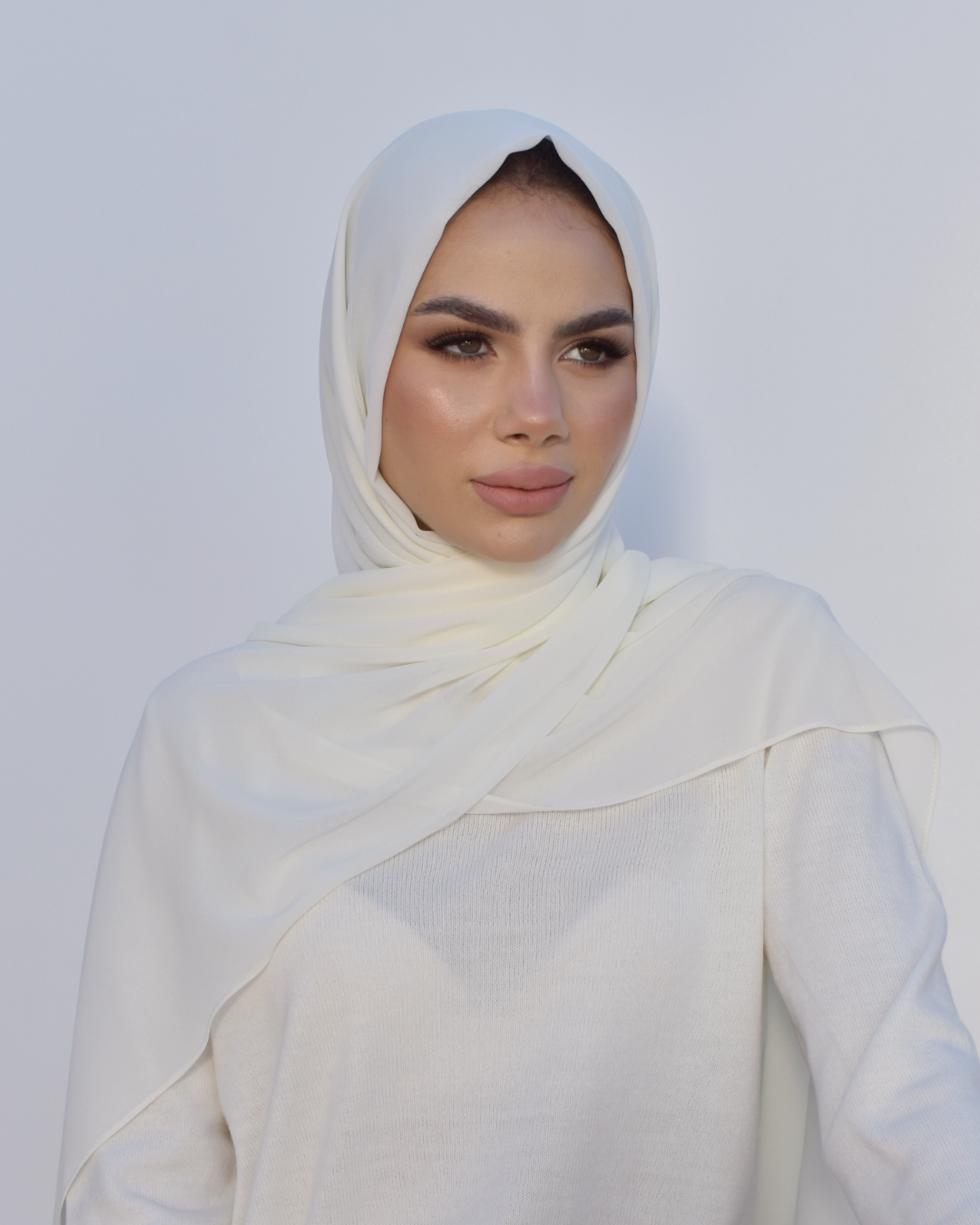 chale en crepe chiffon blanc casse