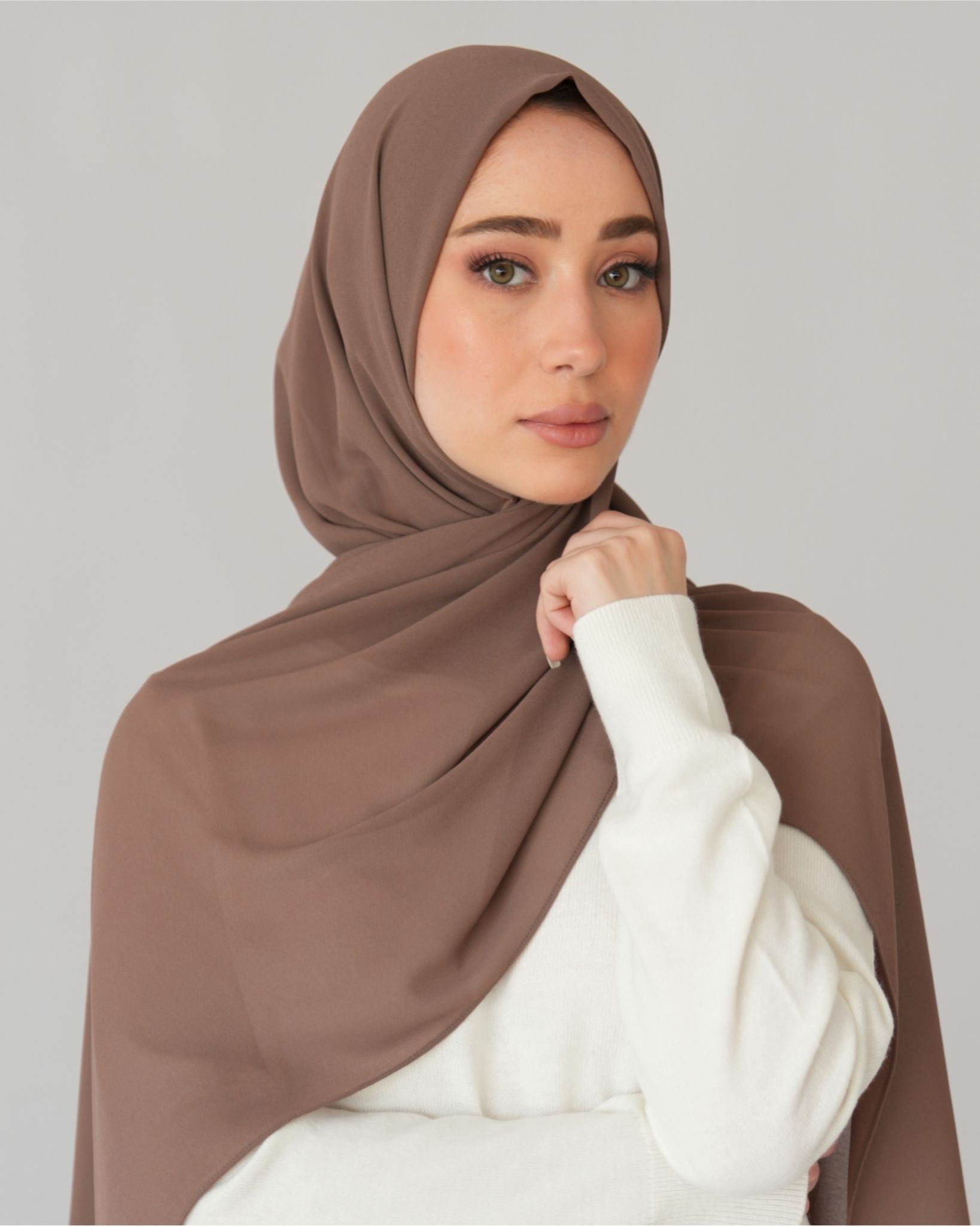 chale en crepe chiffon couleur mocha