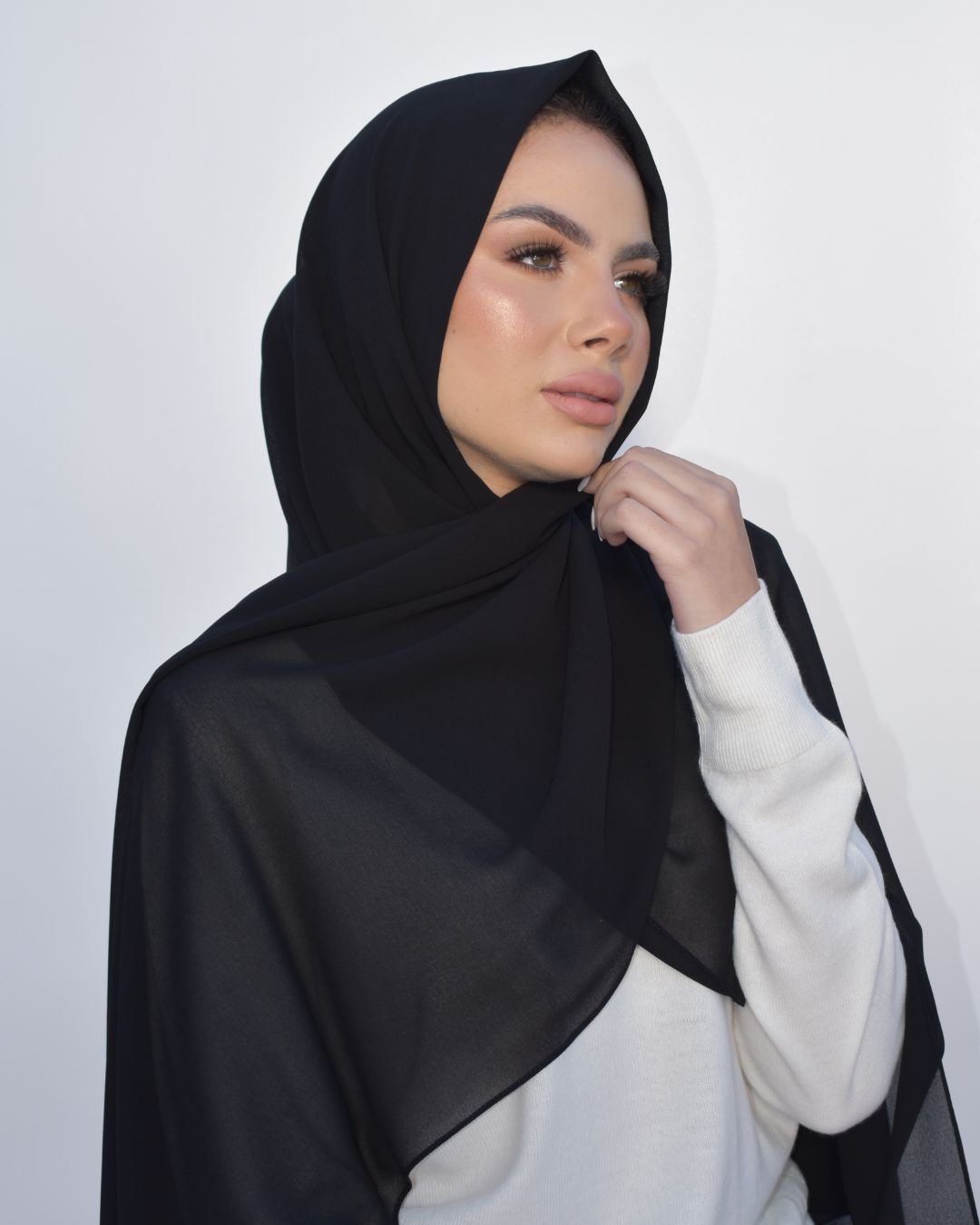 chale en crepe chiffon noir