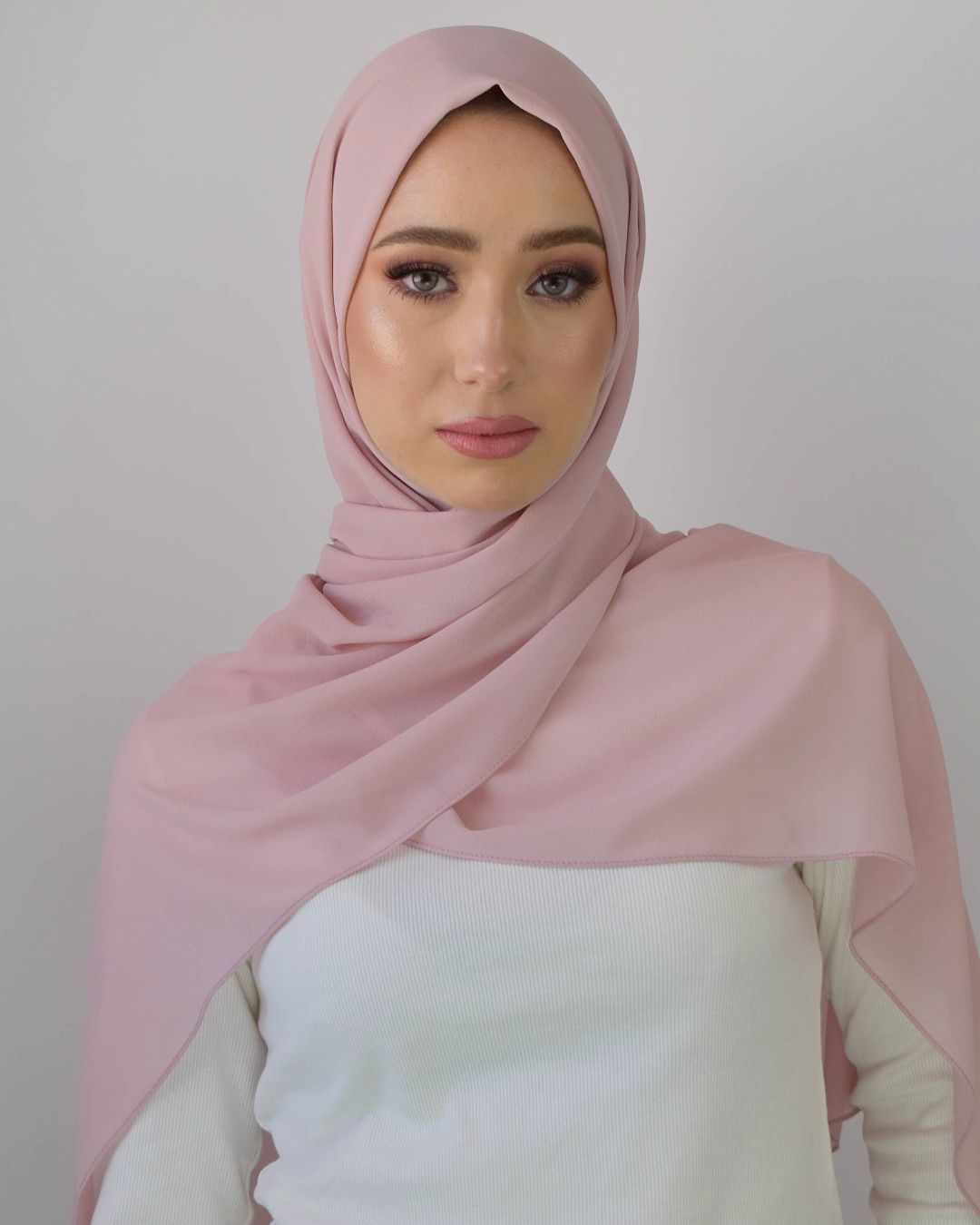 chale en crepe chiffon rose bebe