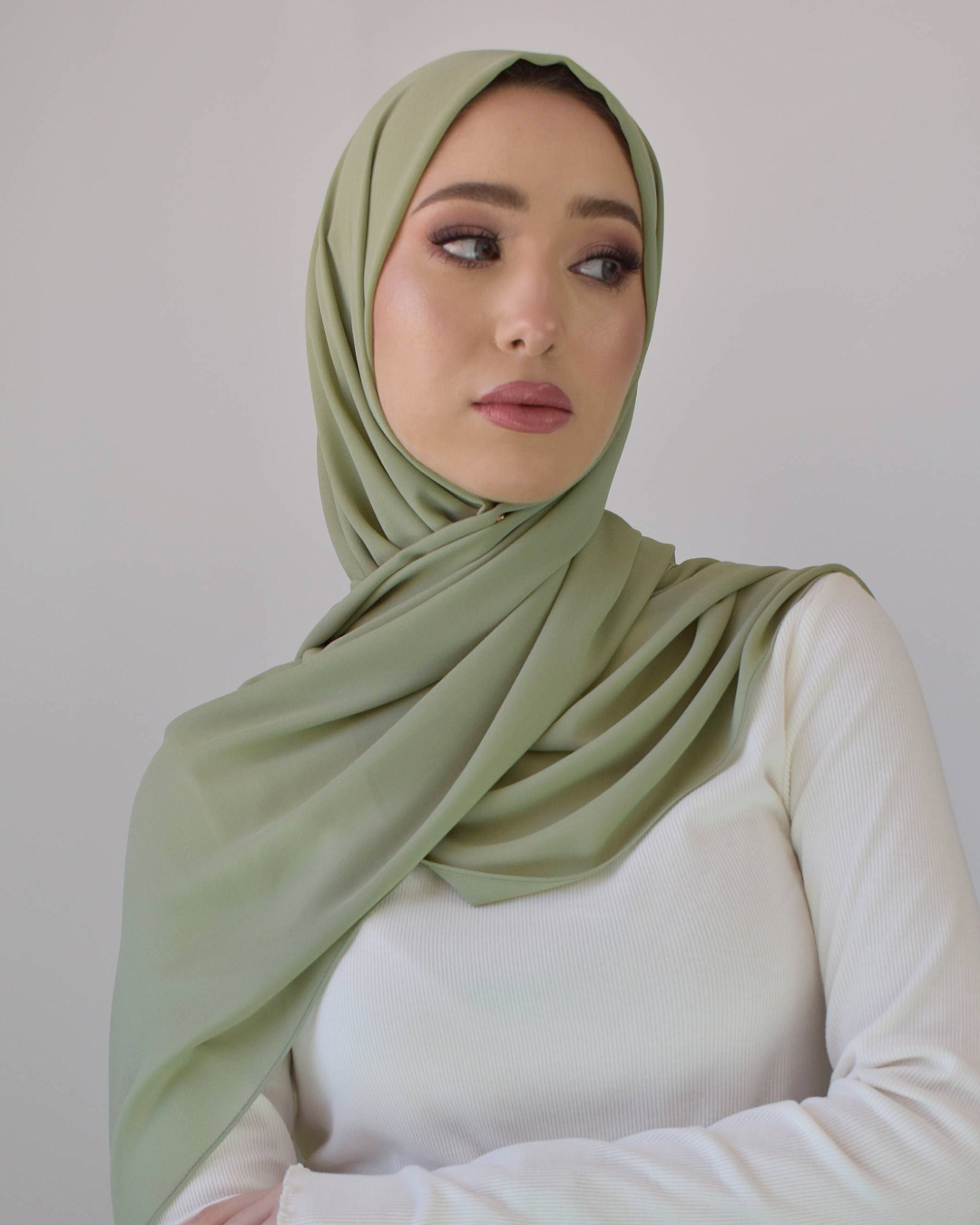 chale en crepe chiffon vert fade